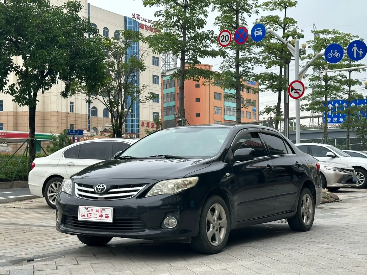 Toyota Corolla №15098233 2012