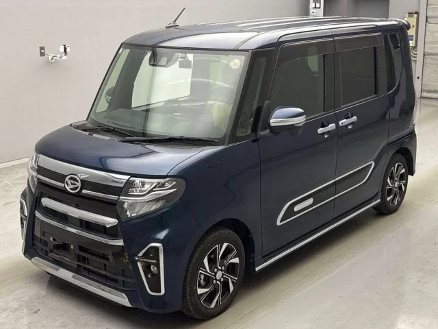 Daihatsu Tanto Лот № 2021