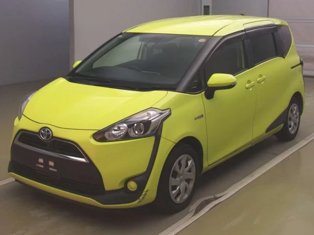 Toyota Sienta Лот № 70039 2015