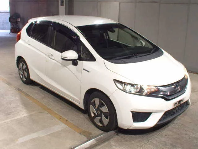 Honda Fit Лот № 2015