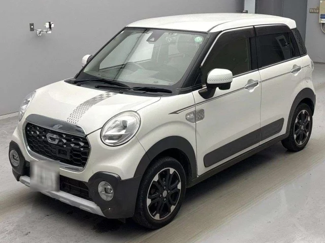 Daihatsu Cast Лот № 2015