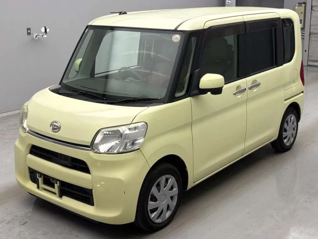 Daihatsu Tanto Лот № 2013