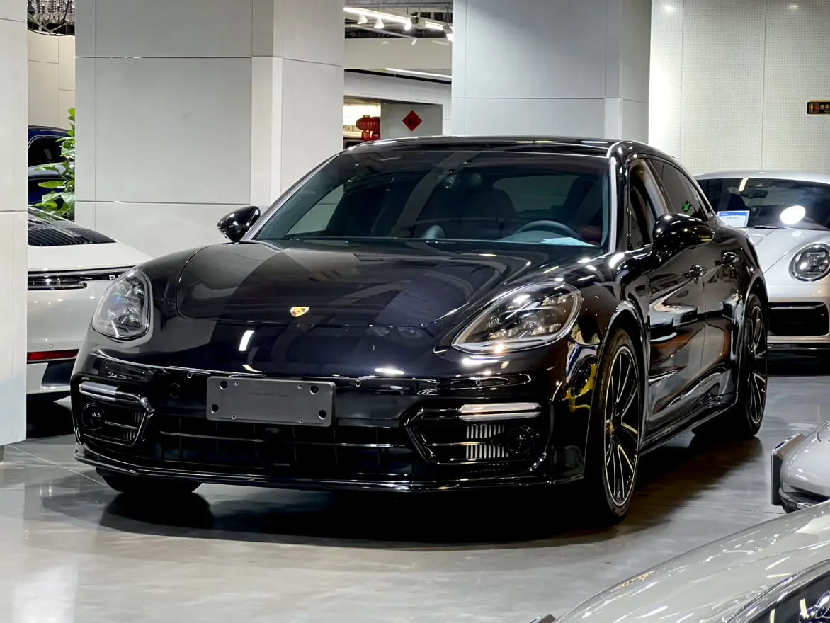 Porsche Panamera II Рестайлинг