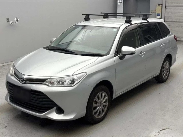 Toyota Corolla Fielder Лот № 32031 2017