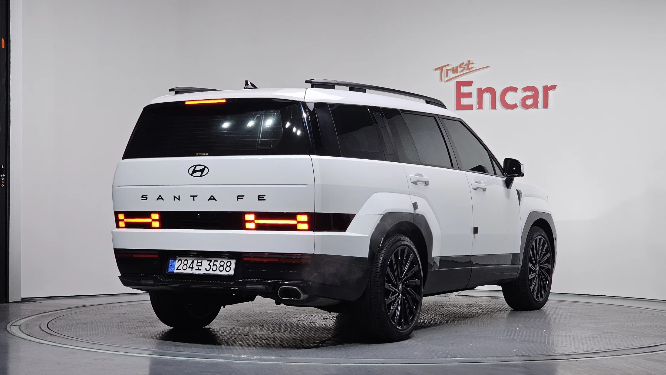 Hyundai Santa Fe Gasoline 2.5T 2Wd Calligraphy 2024