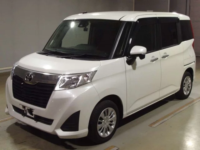 Toyota Roomy I