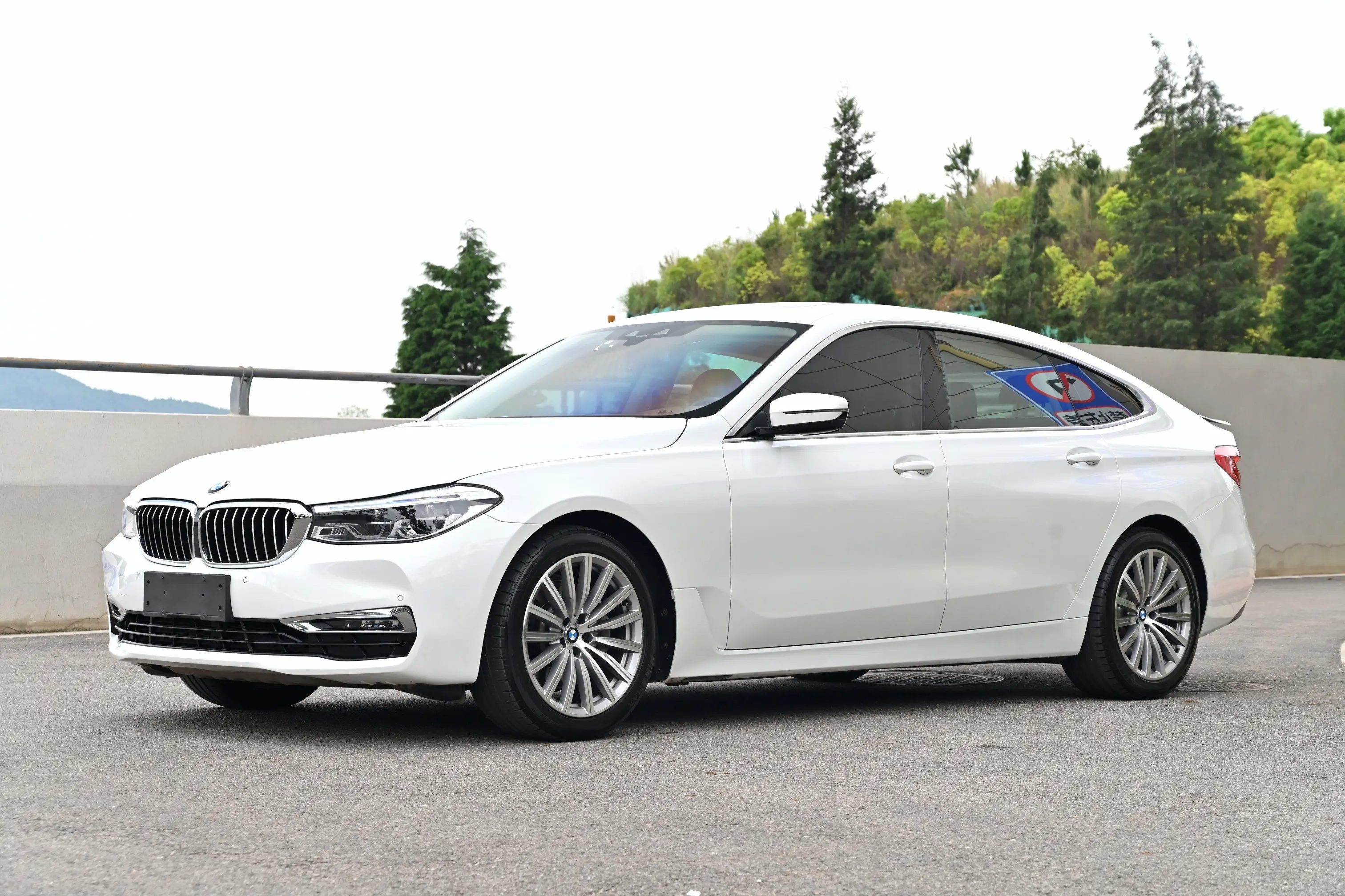 BMW 6 серии IV (G32)