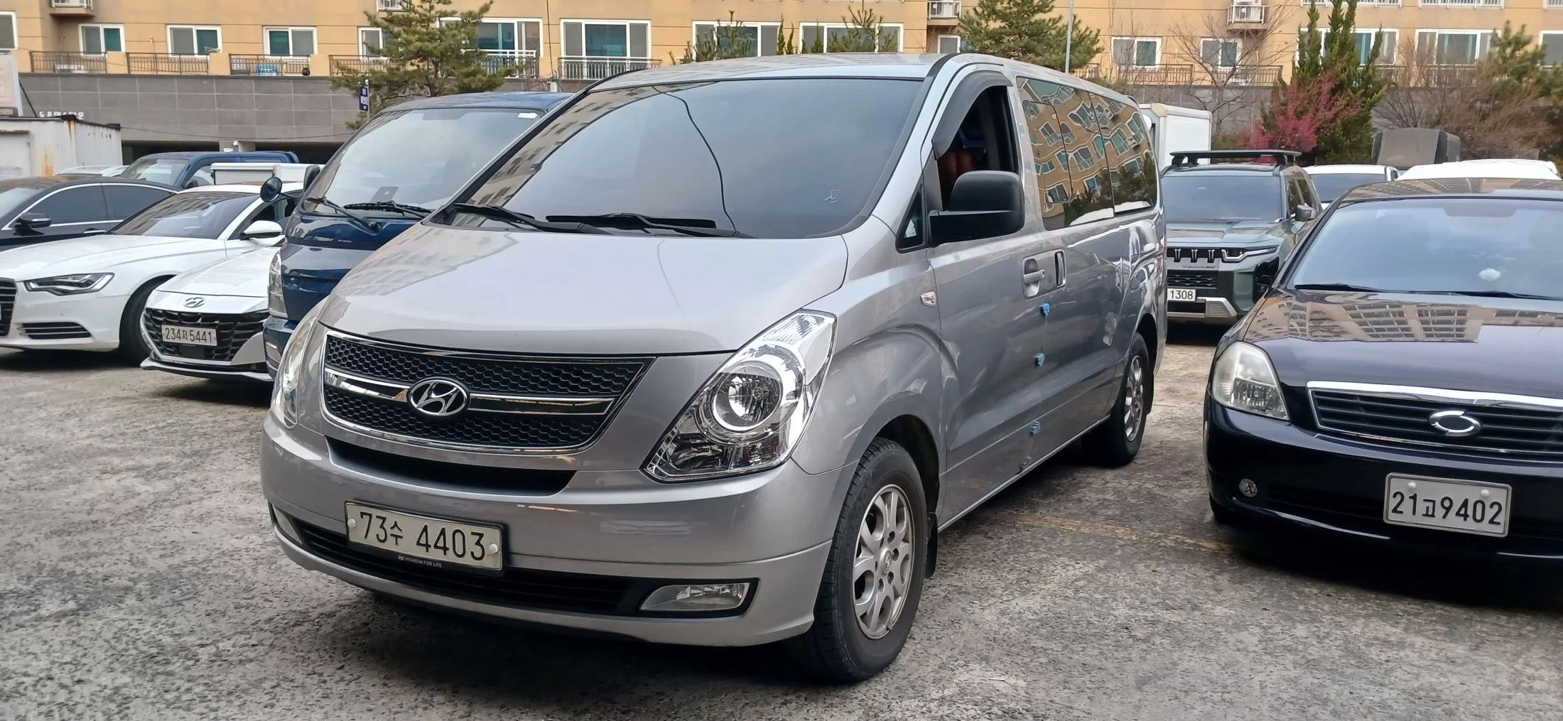 Hyundai Starex 2013