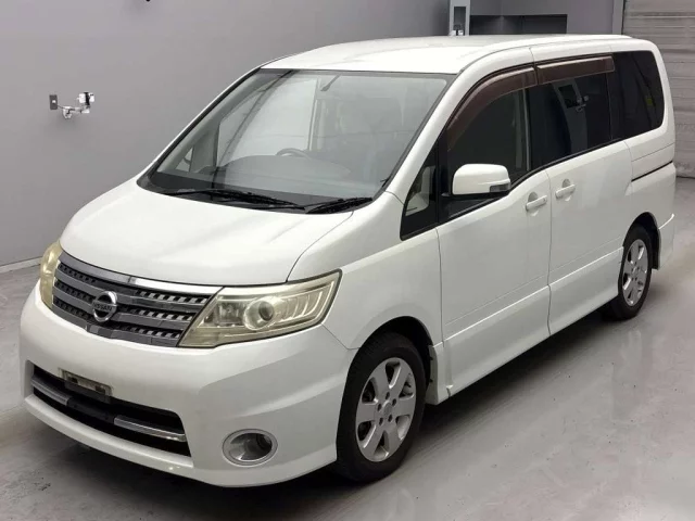 Nissan Serena Лот № 18178 2009