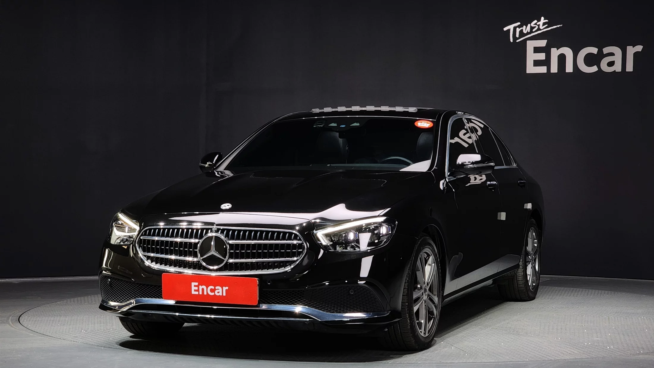 Mercedes-Benz E-Класс 2022