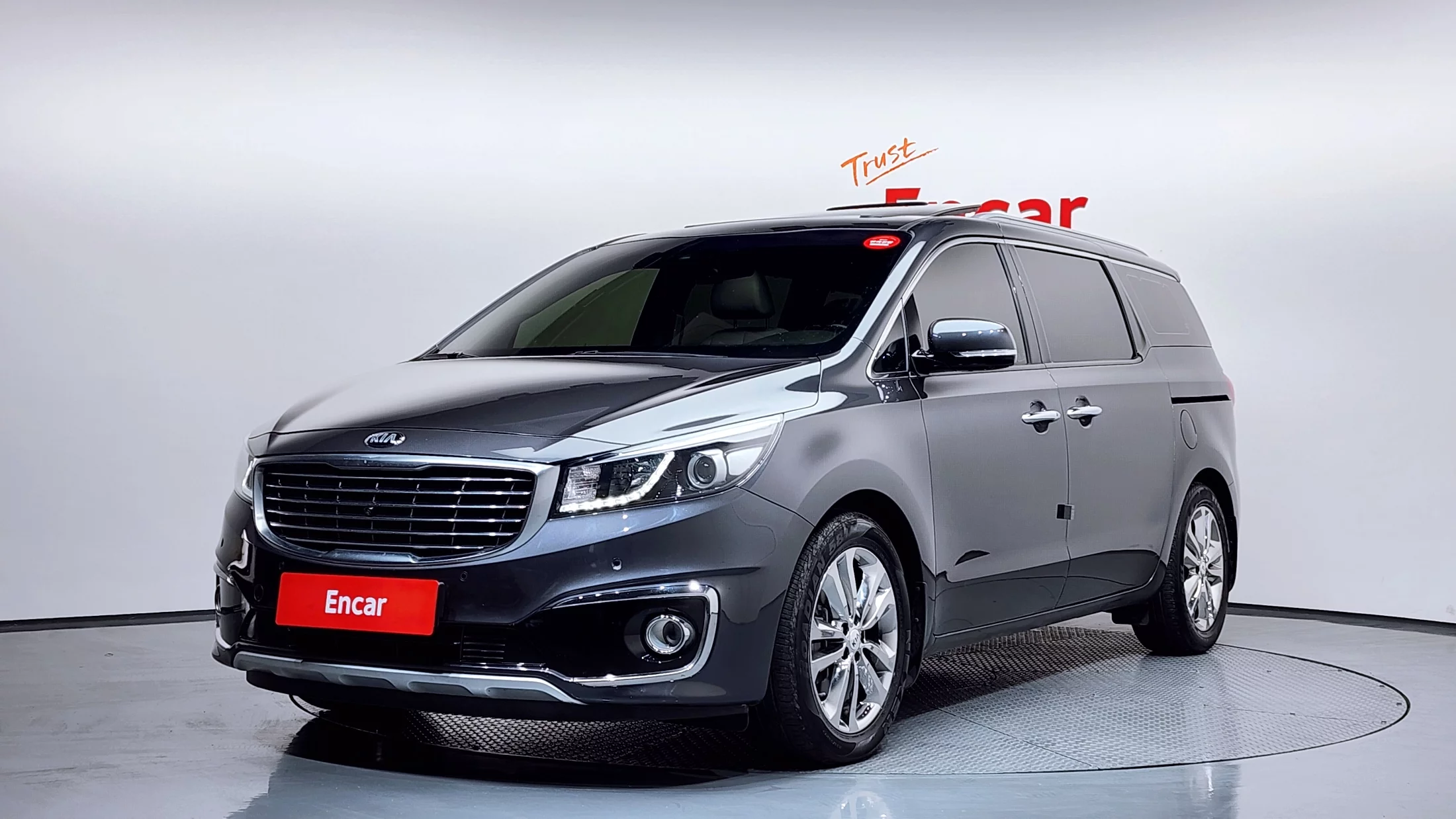 Kia Carnival III