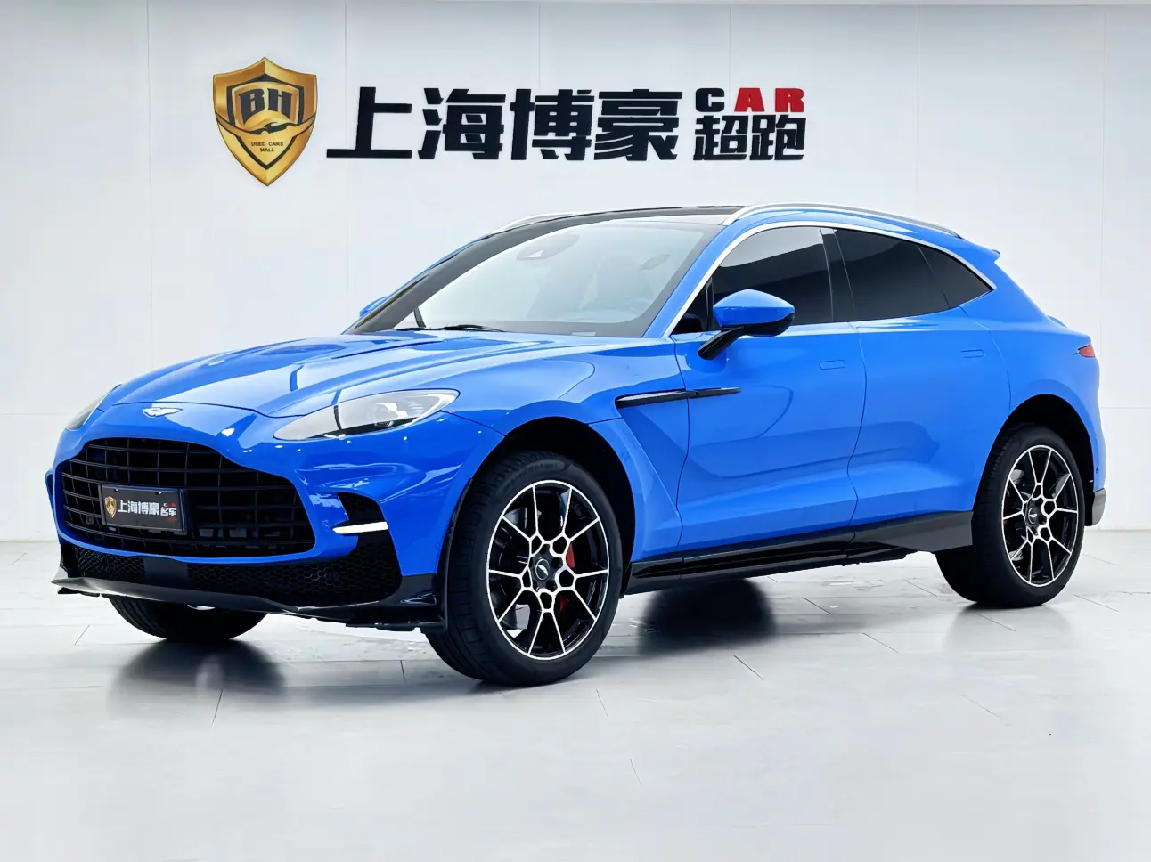 Aston Martin DBX I