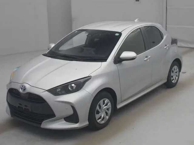 Toyota Yaris Лот № 72027 2021