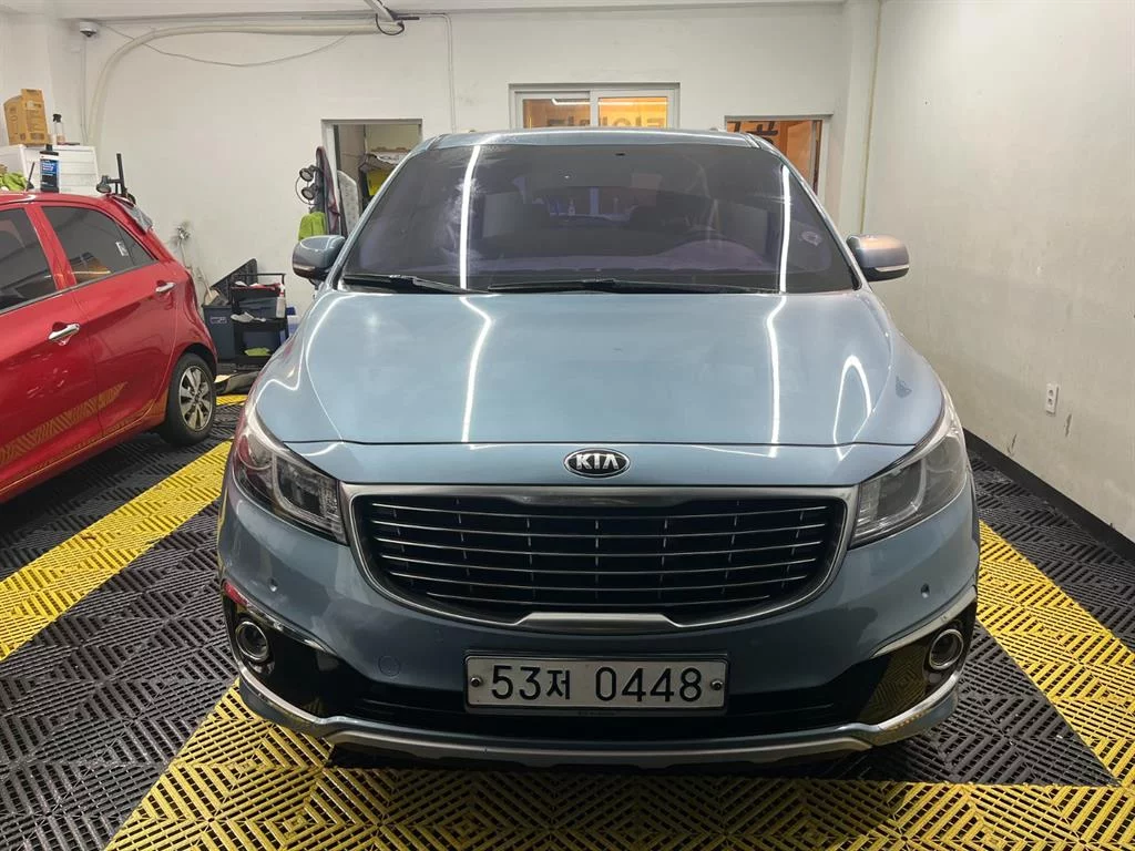Kia Carnival 2016