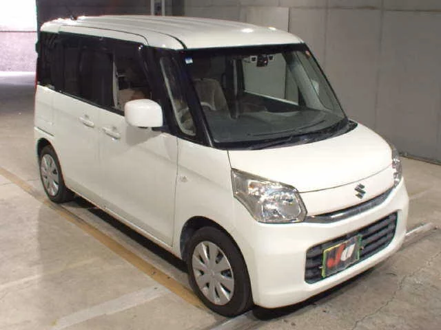 Suzuki Spacia