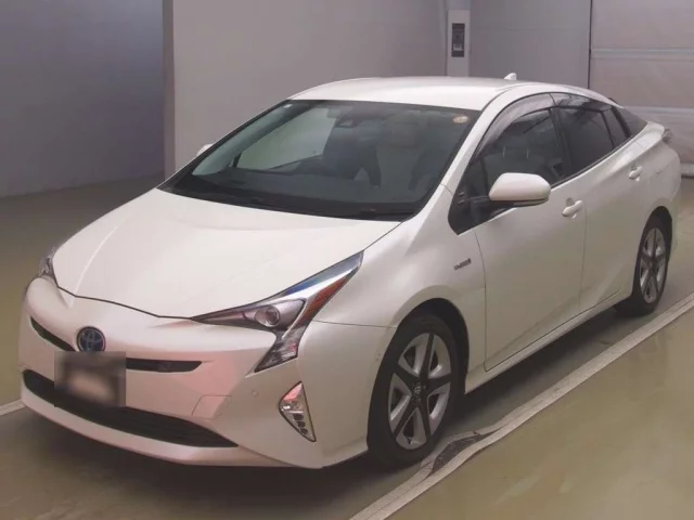 Toyota Prius Лот № 72016 2017