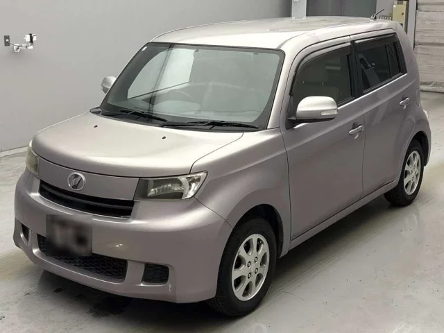 Toyota bB II Рестайлинг