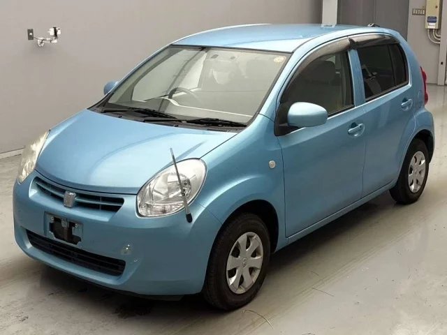 Toyota Passo II (C30)