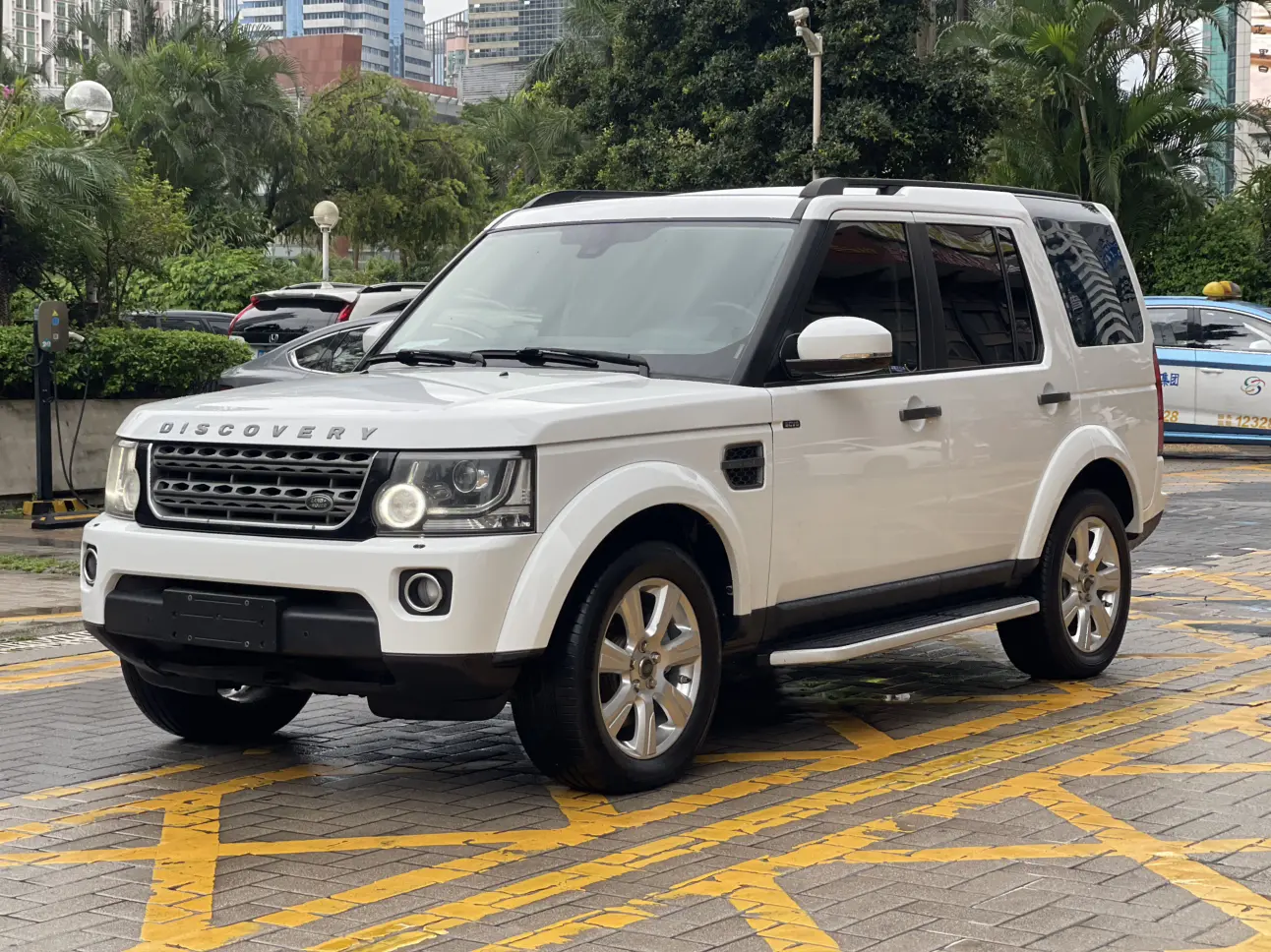 Land Rover Discover №19691688 2014