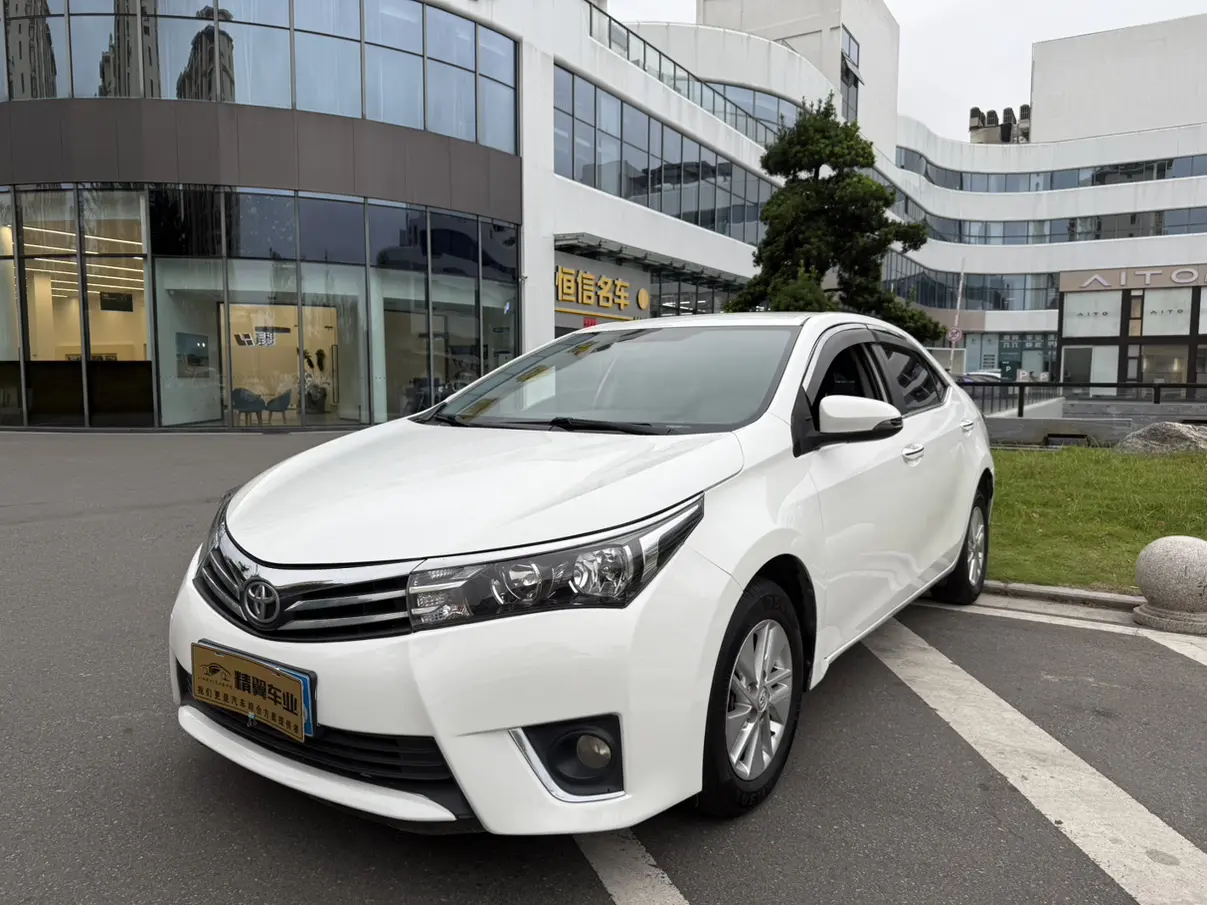 Toyota Corolla XI (E160, E170, E180) Рестайлинг 1