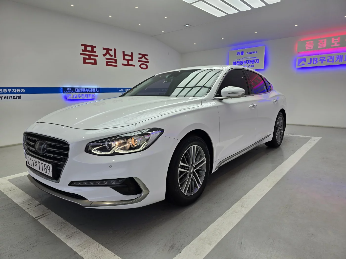 Hyundai Grandeur VI