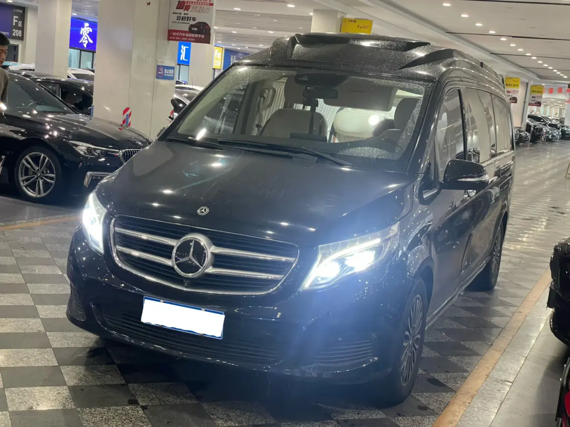 Mercedes-Benz Mercedes Benz V Class №19737234 2019