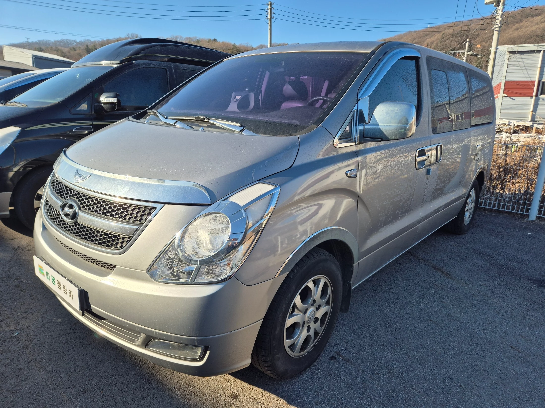 Hyundai Starex 12-Seater Wagon Cvx Premium 2012