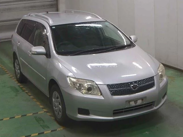 Toyota Corolla Fielder Лот № 2008