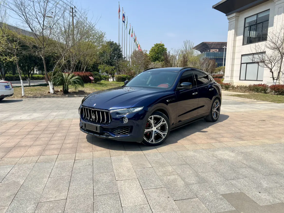 Maserati Levante I