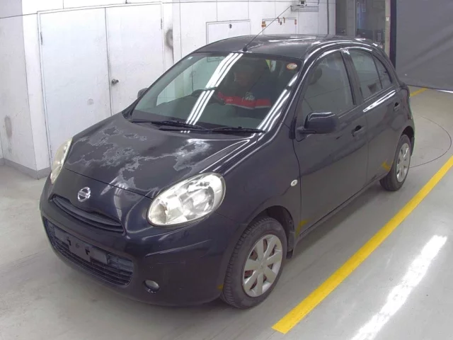 Nissan March