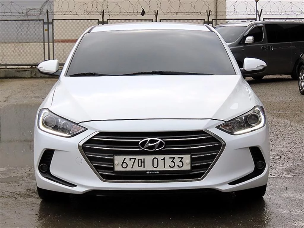 Hyundai Avante (Хендай Элантра) 1.6 Gdi Modern Special 2016
