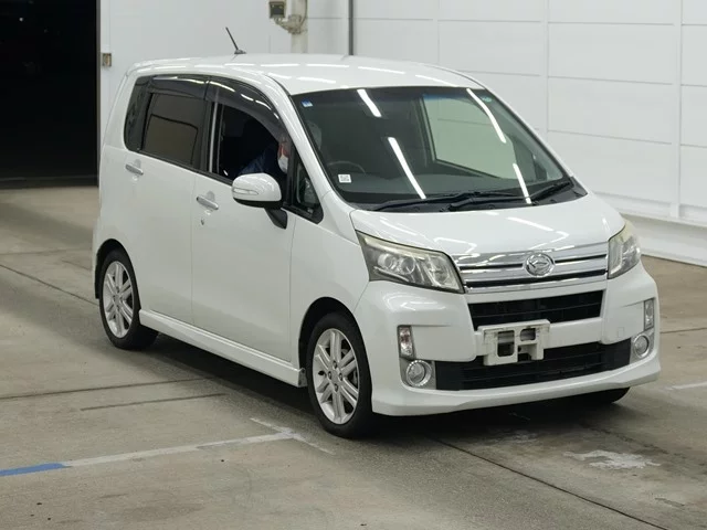 Daihatsu Move Лот № 2013