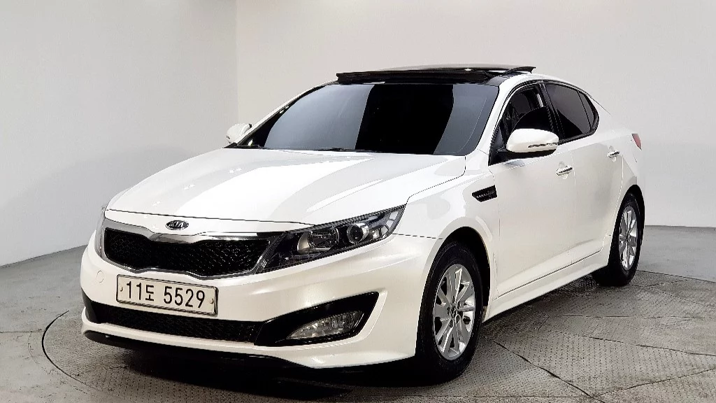 Kia K5 2011
