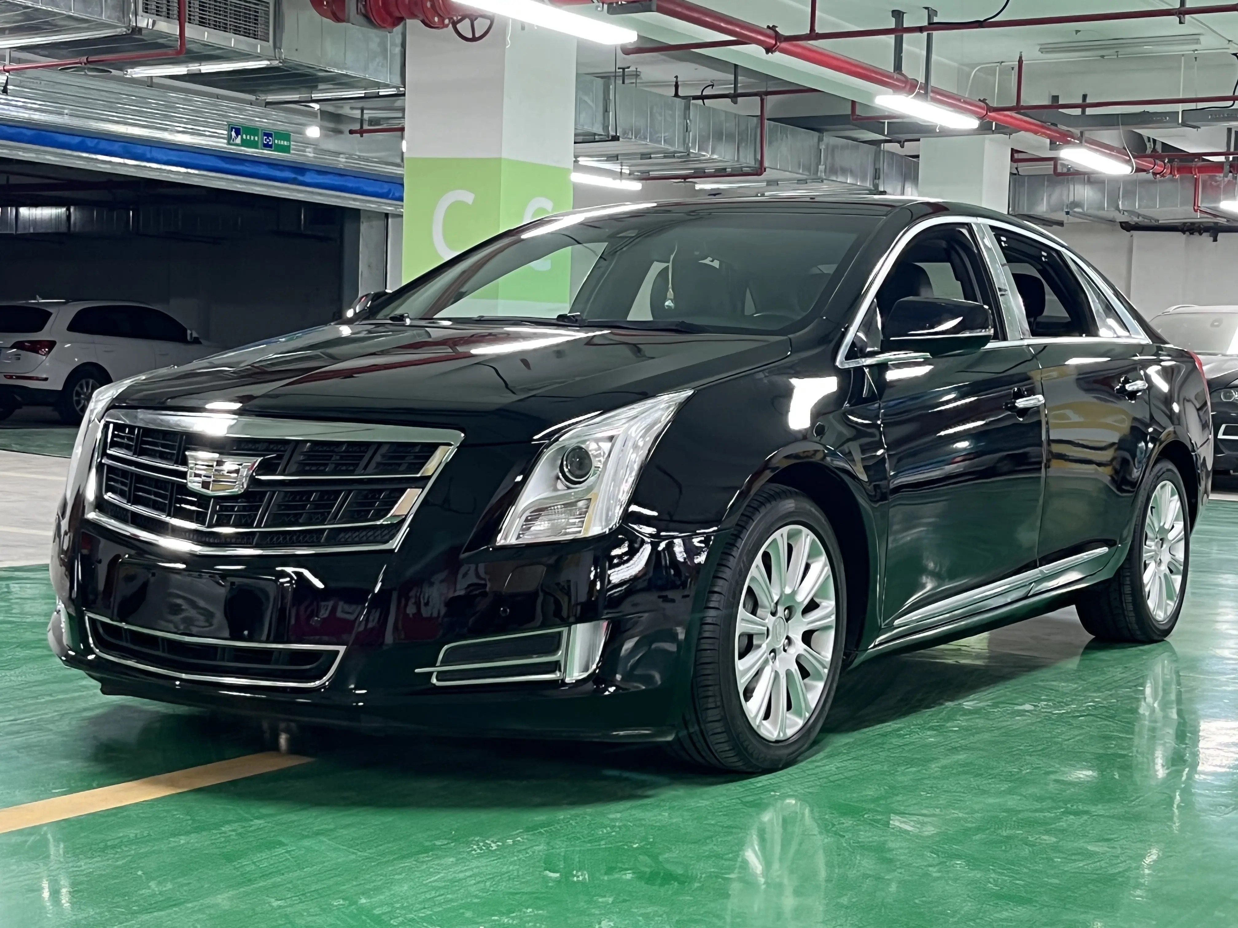 Cadillac XTS I