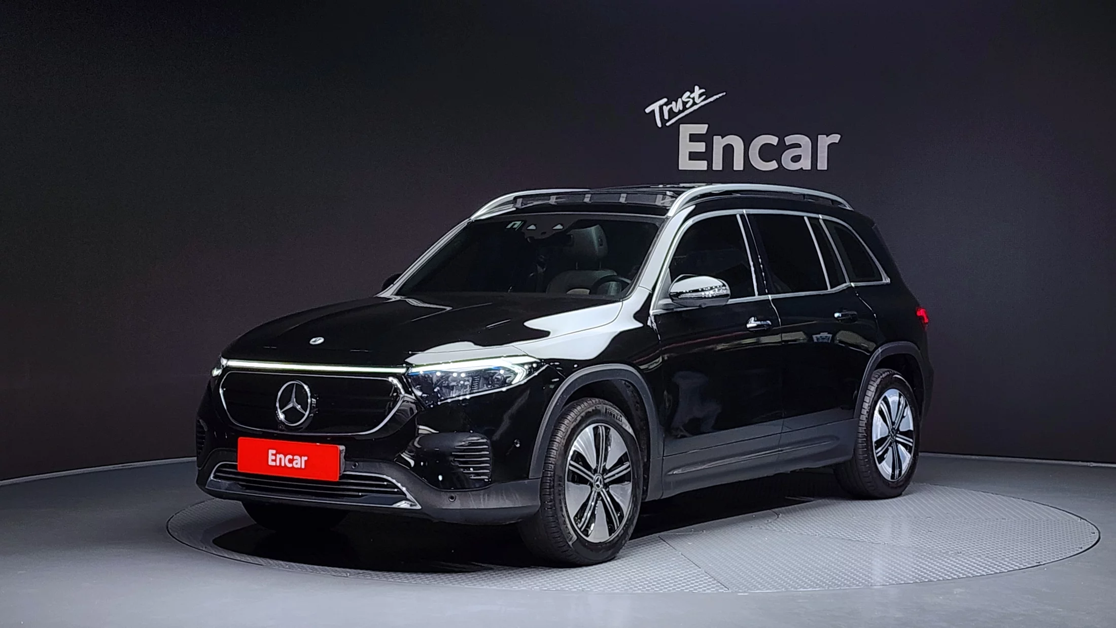 Mercedes-Benz EQB I