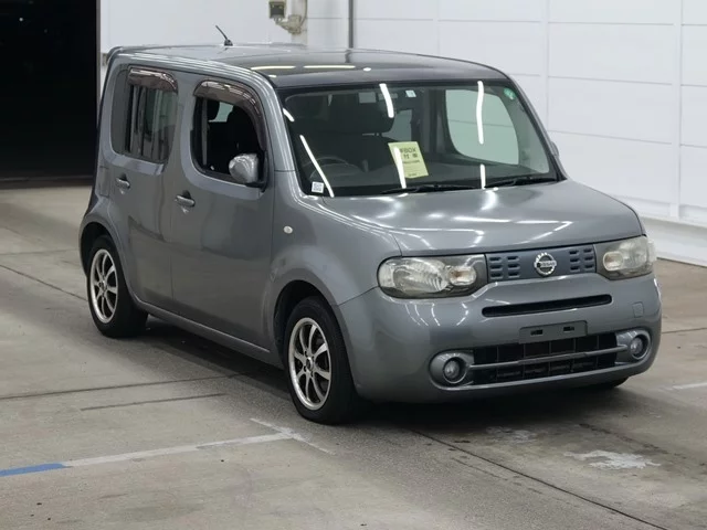 Nissan Cube Лот № 2010