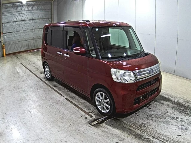 Daihatsu Tanto Лот № 2013