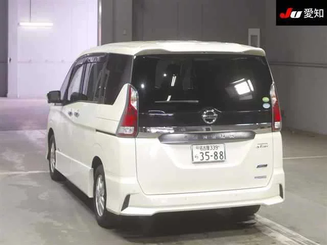 Nissan Serena Лот № 2017