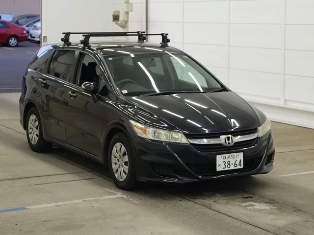 Honda Stream Лот № 2010