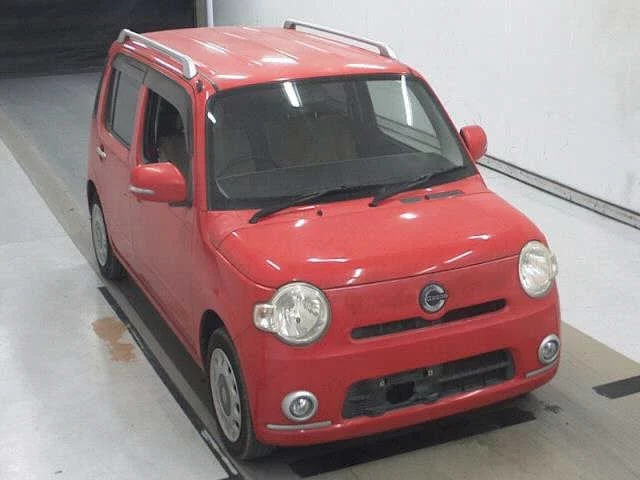 Daihatsu Mira Лот № 2010