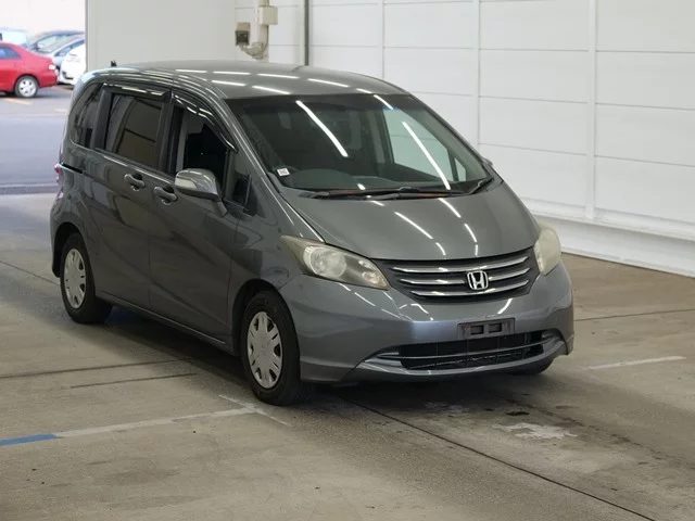 Honda Freed Лот № 2011