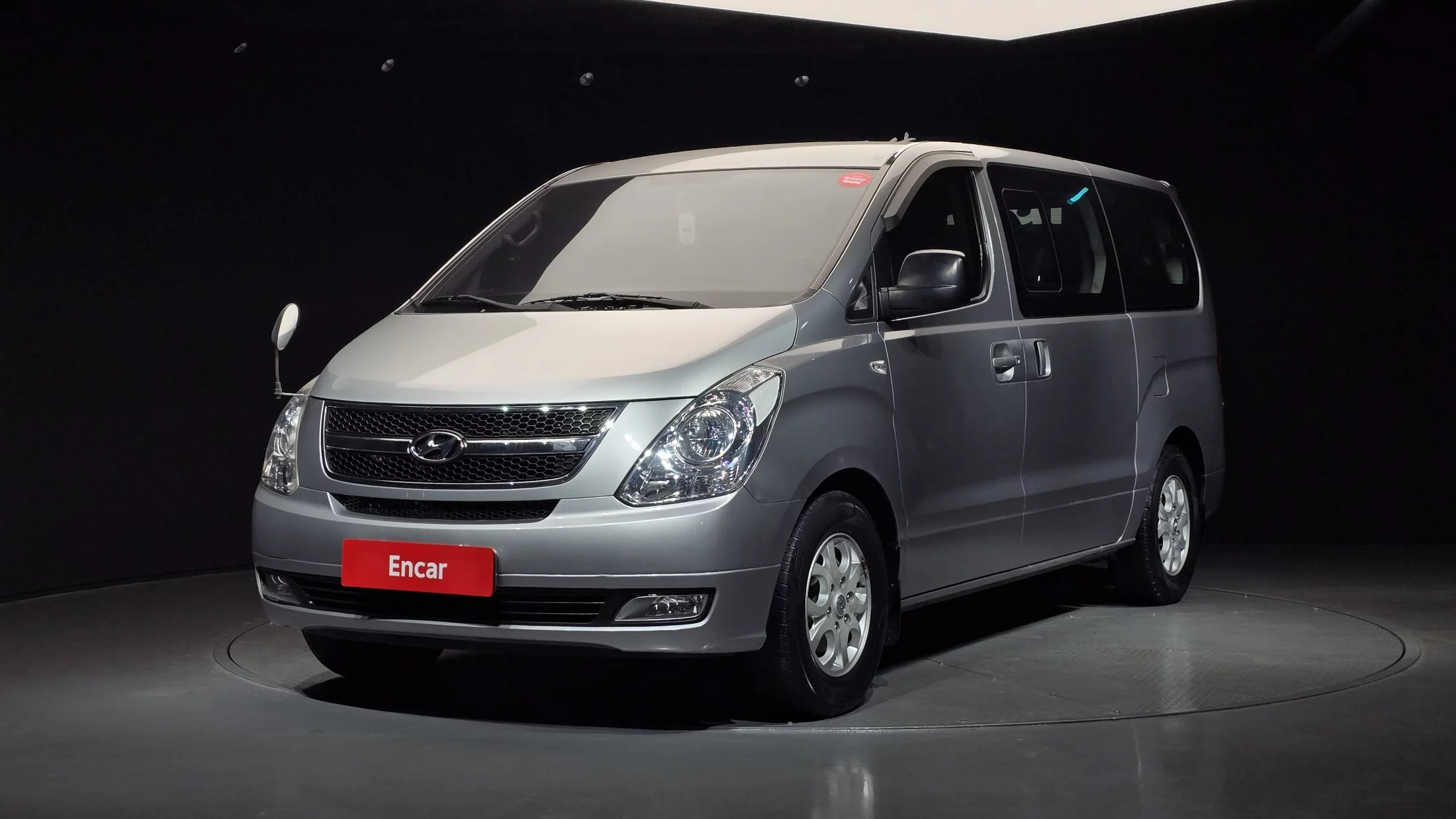 Hyundai Starex 12-Seater Wagon Cvx Luxury 2010