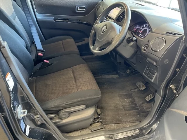 Nissan Roox Лот № 2010