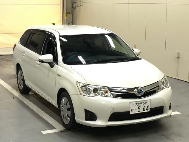 Toyota Corolla Fielder Лот № 2014