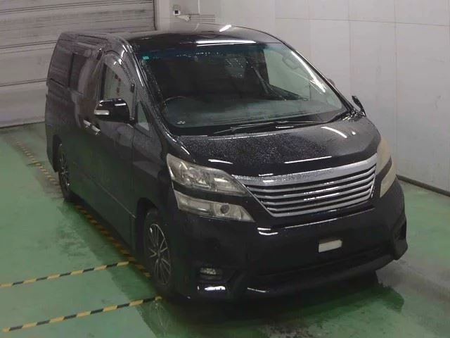 Toyota Vellfire Лот № 2010
