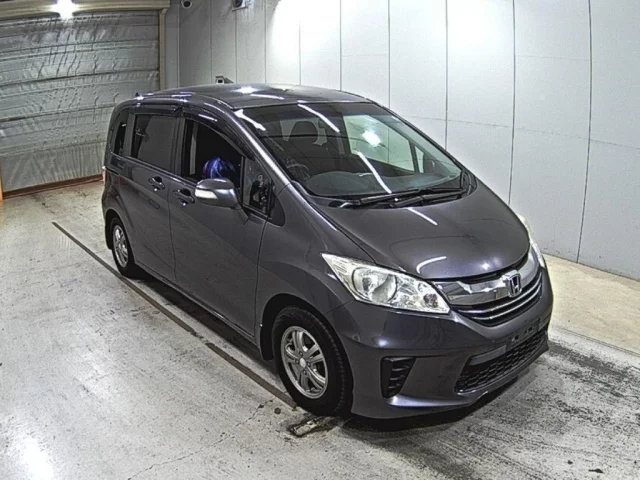 Honda Freed Лот № 2014