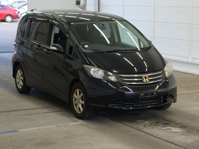 Honda Freed Лот № 2009
