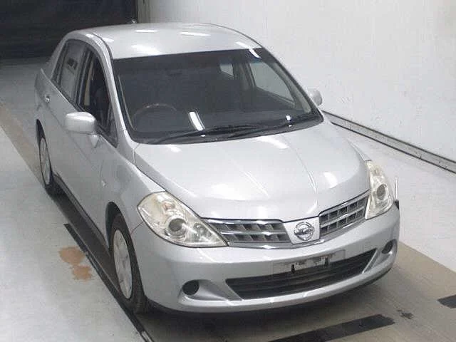 Nissan Tiida Latio Лот № 2009