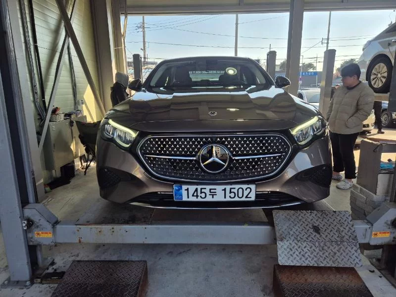 Mercedes-Benz E-Класс 2025