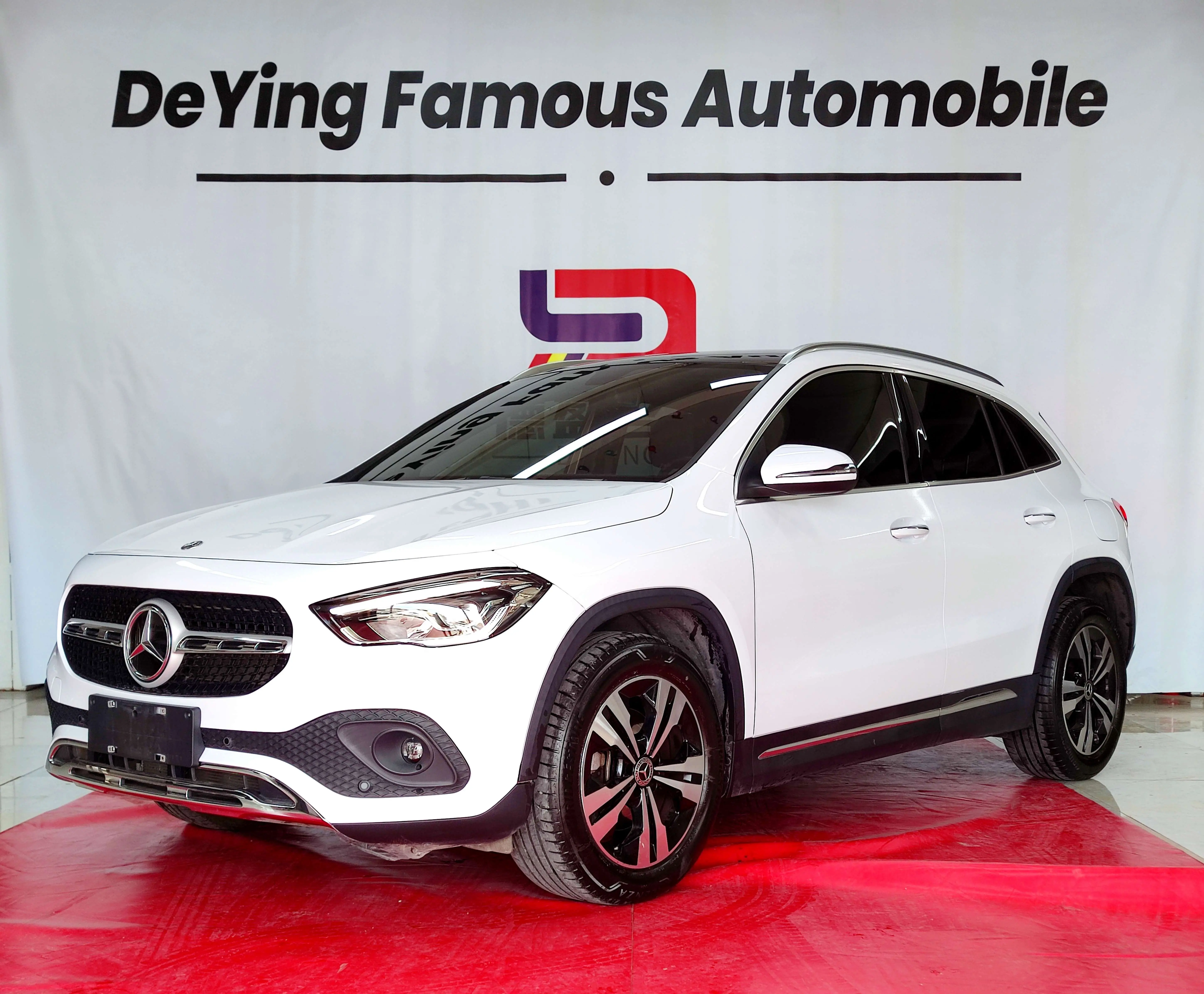 Mercedes-Benz GLA I (X156) Рестайлинг